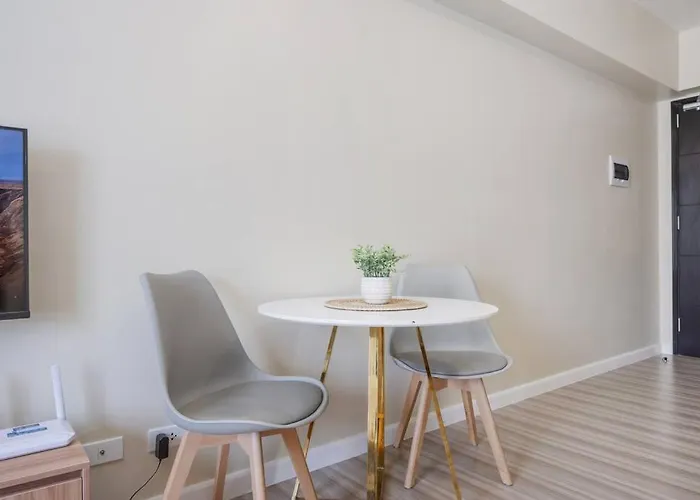 Apartment Furnished In Avida Towers Riala, It Park With Fast Wifi, Netflix, Pool And