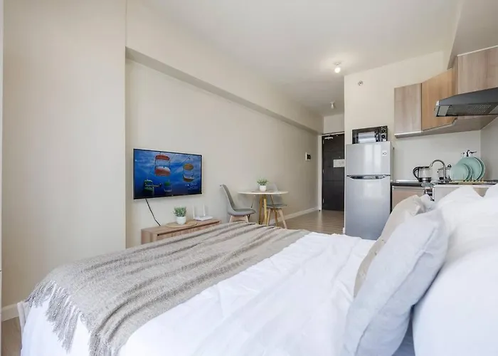 Furnished In Avida Towers Riala, It Park With Fast Wifi, Netflix, Pool And